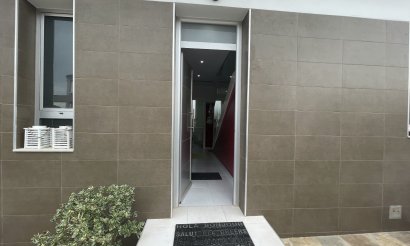 Segunda mano - Chalet - Ciudad Quesada