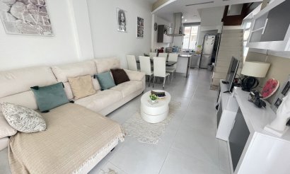 Segunda mano - Chalet - Ciudad Quesada