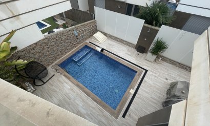 Segunda mano - Chalet - Ciudad Quesada