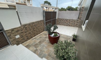 Segunda mano - Chalet - Ciudad Quesada