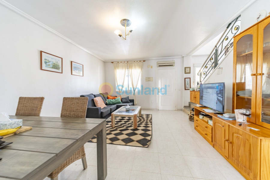 Använda fastigheter - Casa de Pueblo - Ciudad Quesada - Doña Pepa