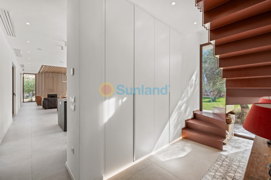 Använda fastigheter - Villa - Finestrat