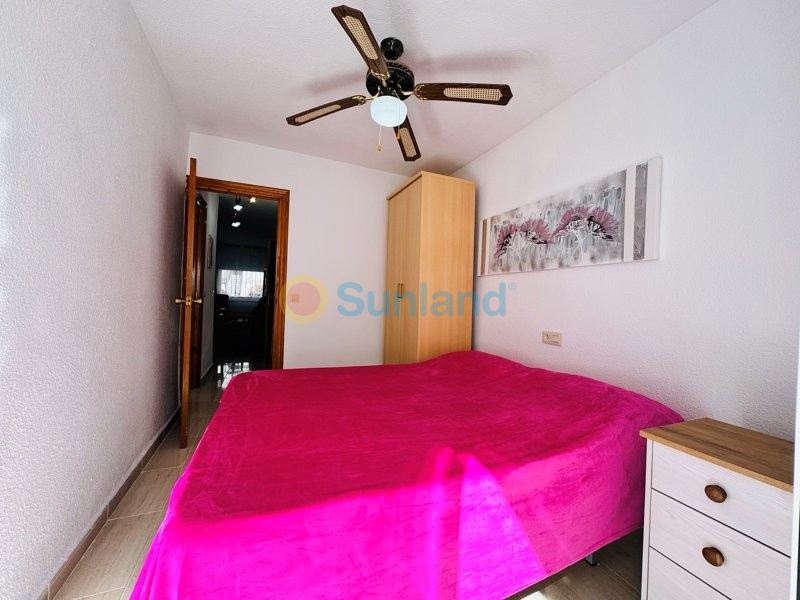 Resale - Townhouse - La Mata - 