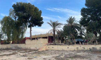 Resale - Villa - Crevillente