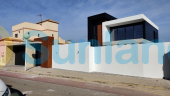 Nueva construcción  - Chalet - Orihuela Costa - La Zenia