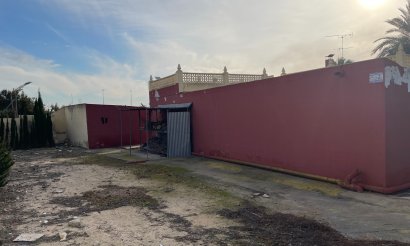 Resale - Villa - Crevillente