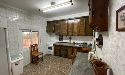 Resale - Villa - Crevillente