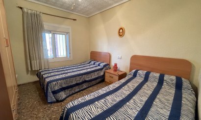 Resale - Villa - Crevillente