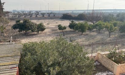 Resale - Villa - Crevillente