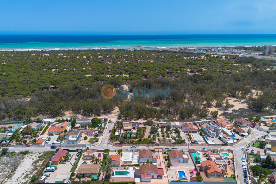 Resale - Villa - San Fulgencio