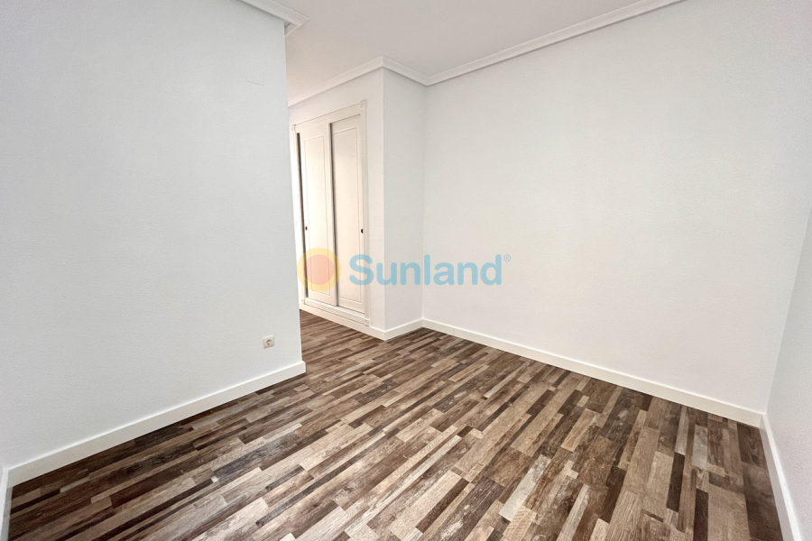 Segunda mano - A - San Miguel De Salinas