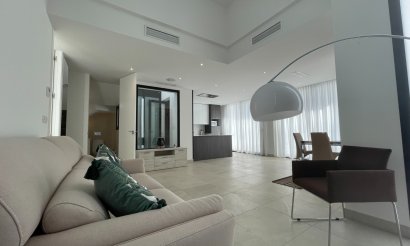 Вторичка - Bилла - Benijofar