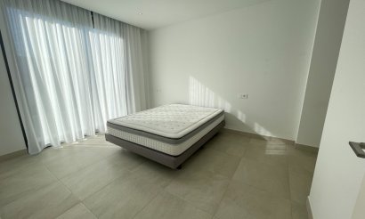 Вторичка - Bилла - Benijofar