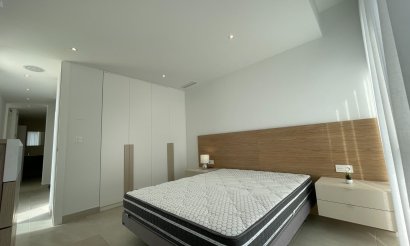 Вторичка - Bилла - Benijofar