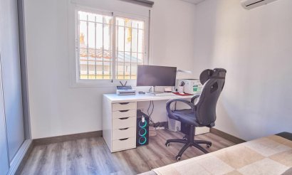 Segunda mano - Chalet - Los Montesinos - La Herrada