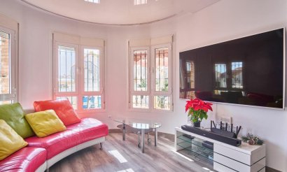 Segunda mano - Chalet - Los Montesinos - La Herrada