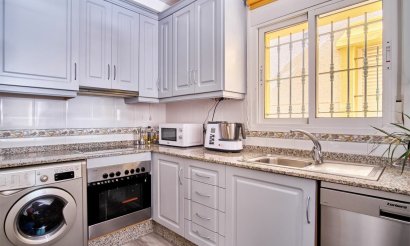 Segunda mano - Chalet - Los Montesinos - La Herrada