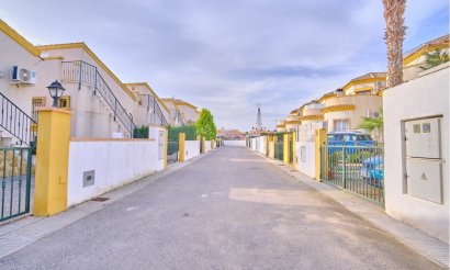 Segunda mano - Chalet - Los Montesinos - La Herrada