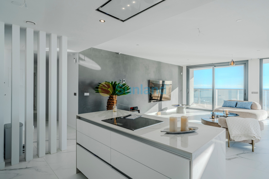 Resale - Apartment - Benidorm