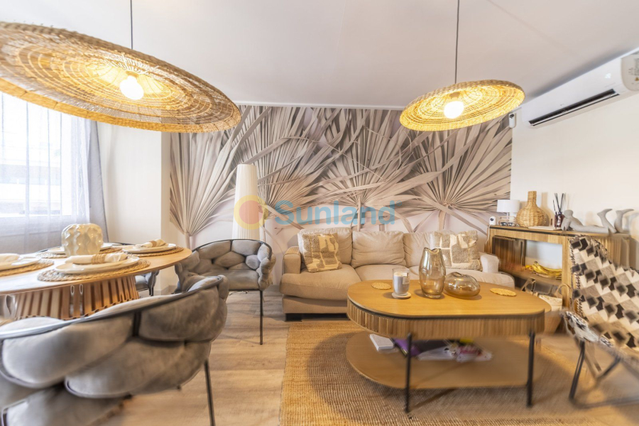 Resale - Casa de Pueblo - Torrevieja - Los Altos