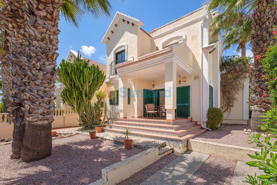 Segunda mano - Chalet - Orihuela Costa - Los Dolses