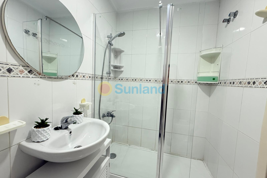 Resale - Townhouse - Torrevieja