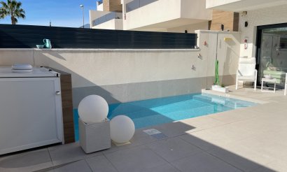 Resale - Villa - Benijofar - Center