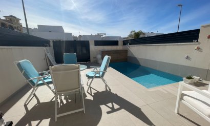 Resale - Villa - Benijofar - Center