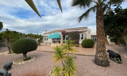 Resale - Villa - Rojales - Ciudad Quesada