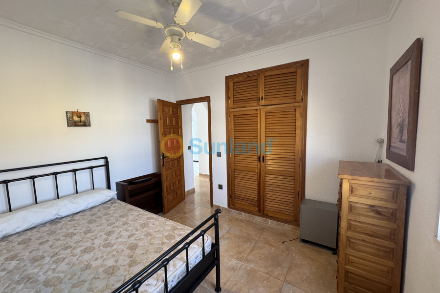 Вторичка - Bилла - Torrevieja - San Luis