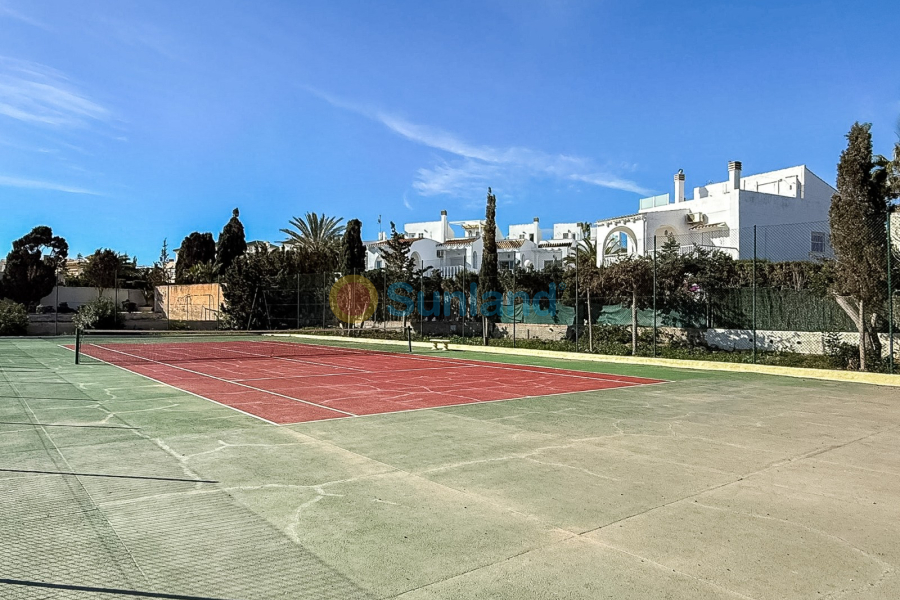 Resale - Apartment - Torrevieja - La Mata