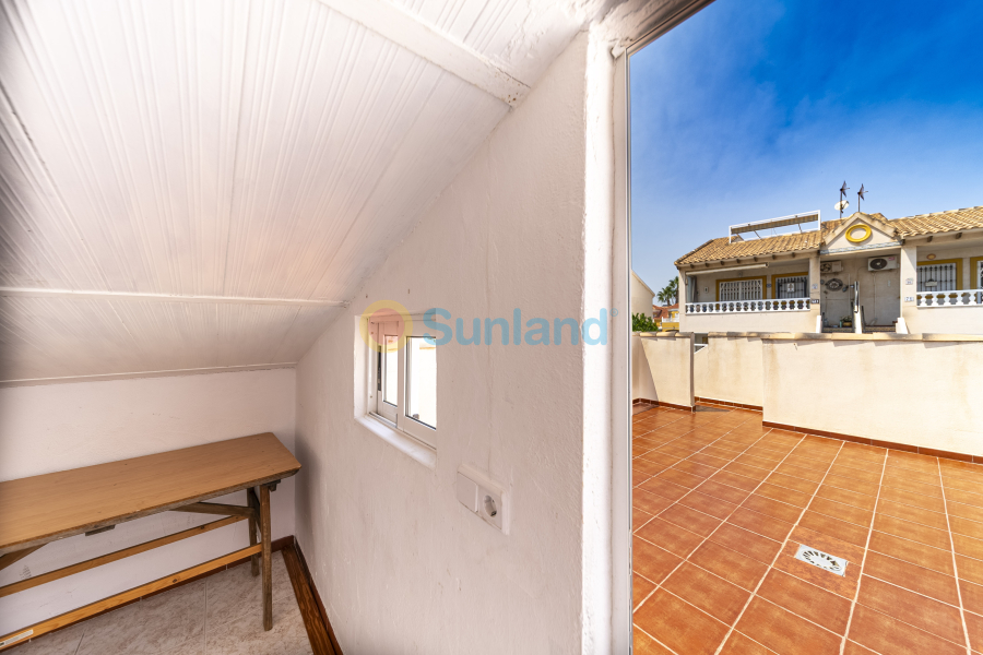 Resale - Casa de Pueblo - Orihuela Costa - La Regia