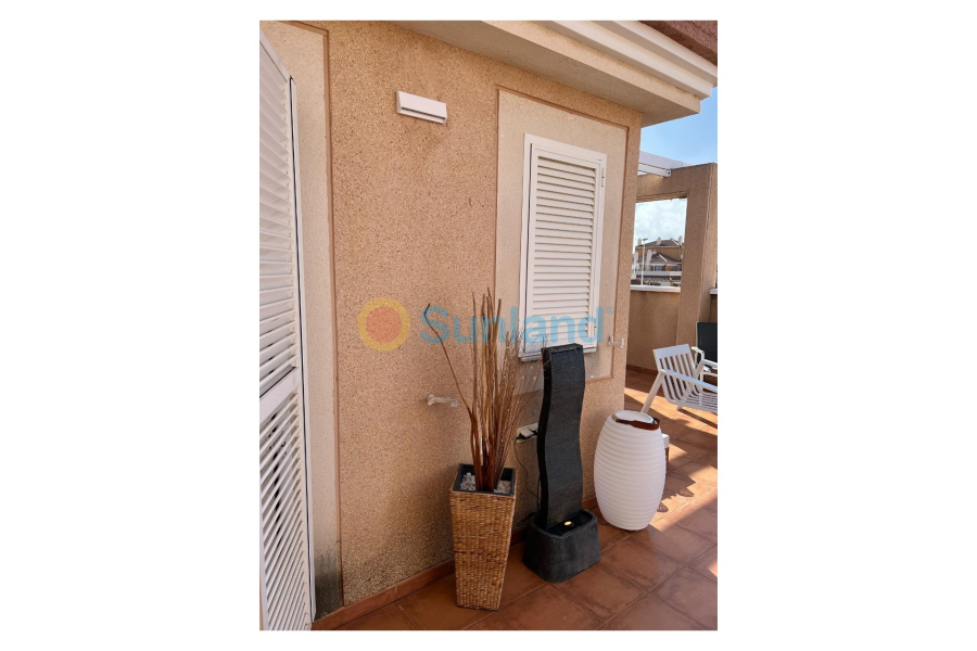 Resale - Apartment - Punta Prima - 