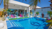 Resale - Villa - Torrevieja - La Siesta