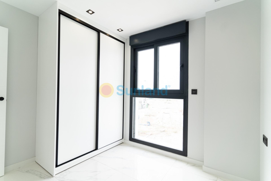 Nueva construcción  - Chalet - Orihuela Costa - Punta Prima