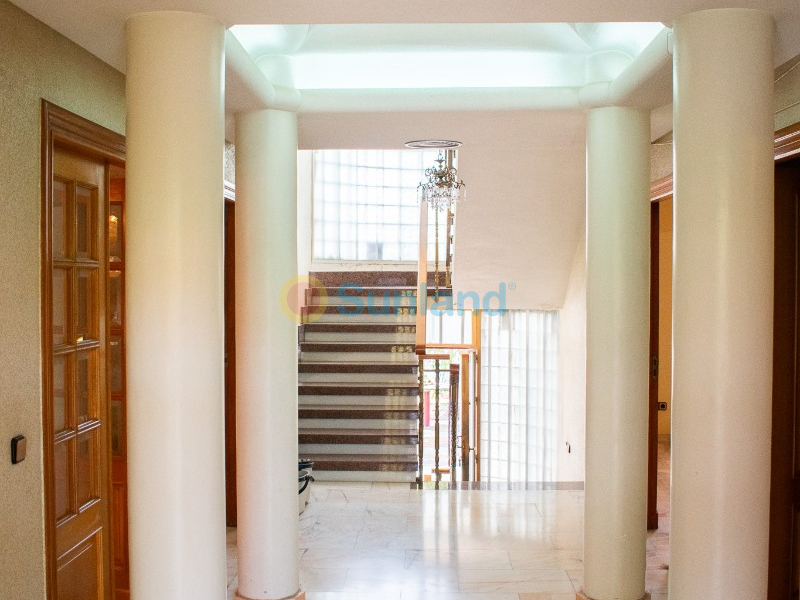 Segunda mano - Chalet - Llano de brujas