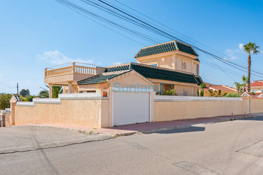 Brukte eiendommer - Detached Villa - Ciudad Quesada - Central Quesada