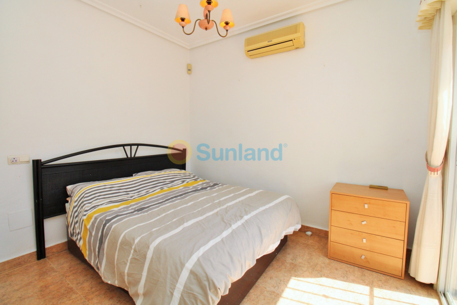 Segunda mano - Chalet - Playa Flamenca
