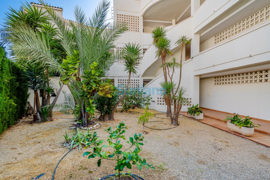 Resale - Apartment - Altea