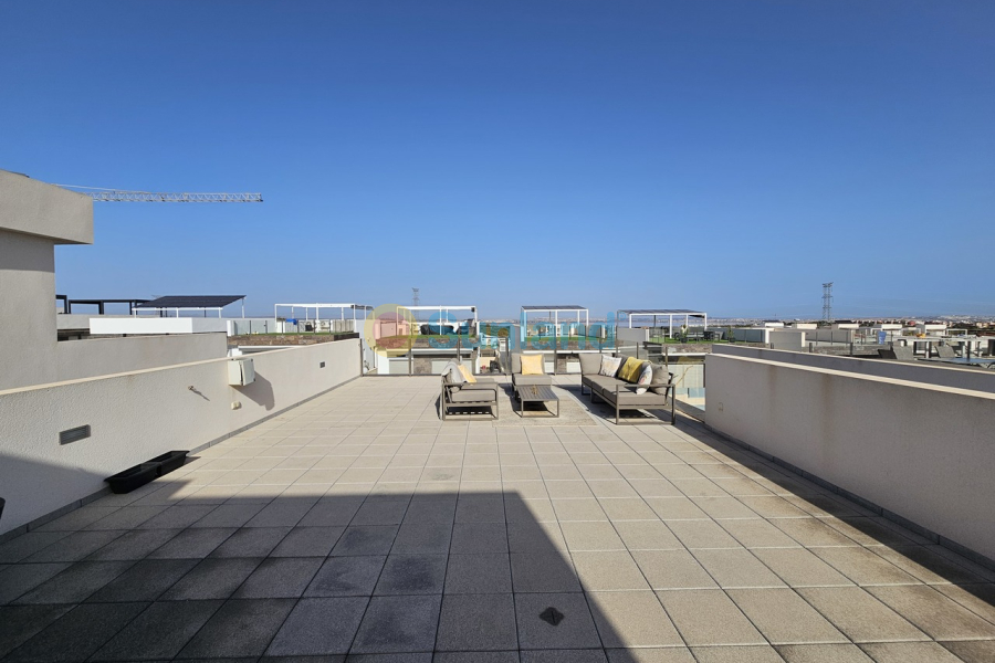 Resale - V - Villamartin