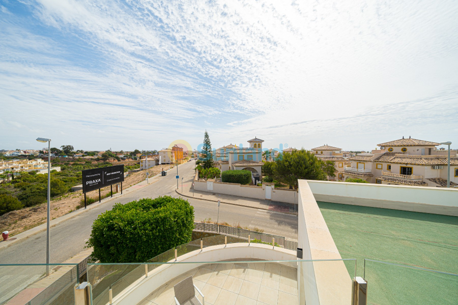 Brukte eiendommer - Villa - Orihuela Costa - Lomas De Cabo Roig