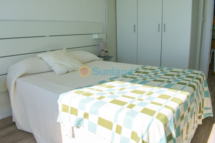 Verkauf - Apartment - Torrevieja - El Acequión - Los Náufragos