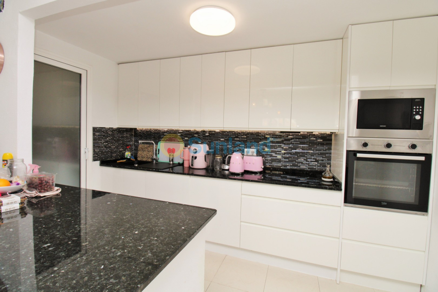 Segunda mano - Apartamento - Playa Flamenca