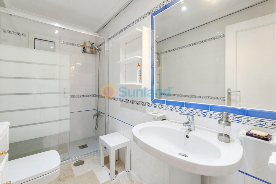 Verkauf - Apartment - Orihuela - Zona Centro