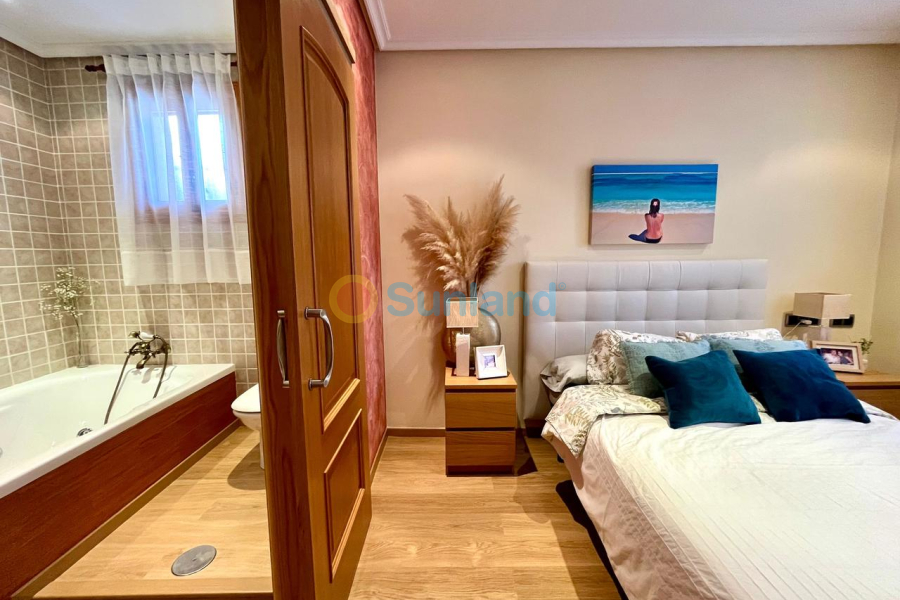 Segunda mano - C - El Esparragal