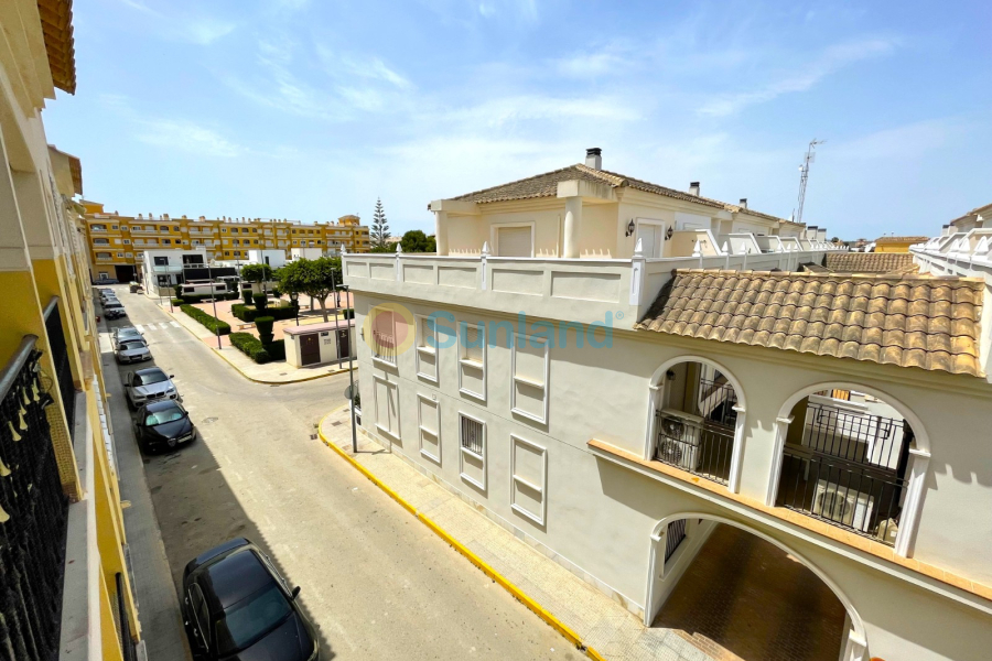 Resale - Apartment - Formentera del Segura - 