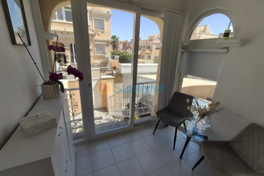 Segunda mano - Chalet - Orihuela Costa - Villamartin