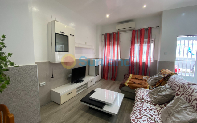 Apartment - Resale - Torrevieja - 