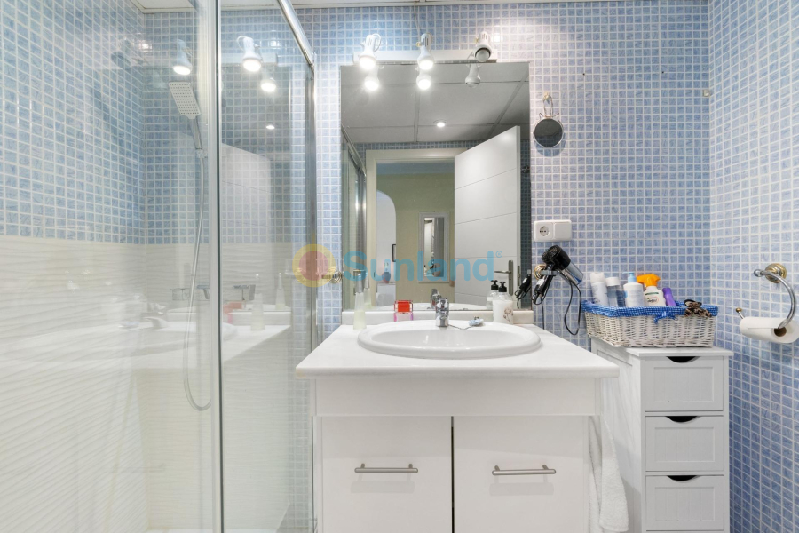 Använda fastigheter - Lägenhet - Orihuela Costa - Campoamor