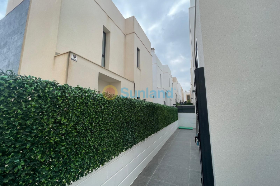 Brukte eiendommer - Villa - Orihuela Costa - Villamartin